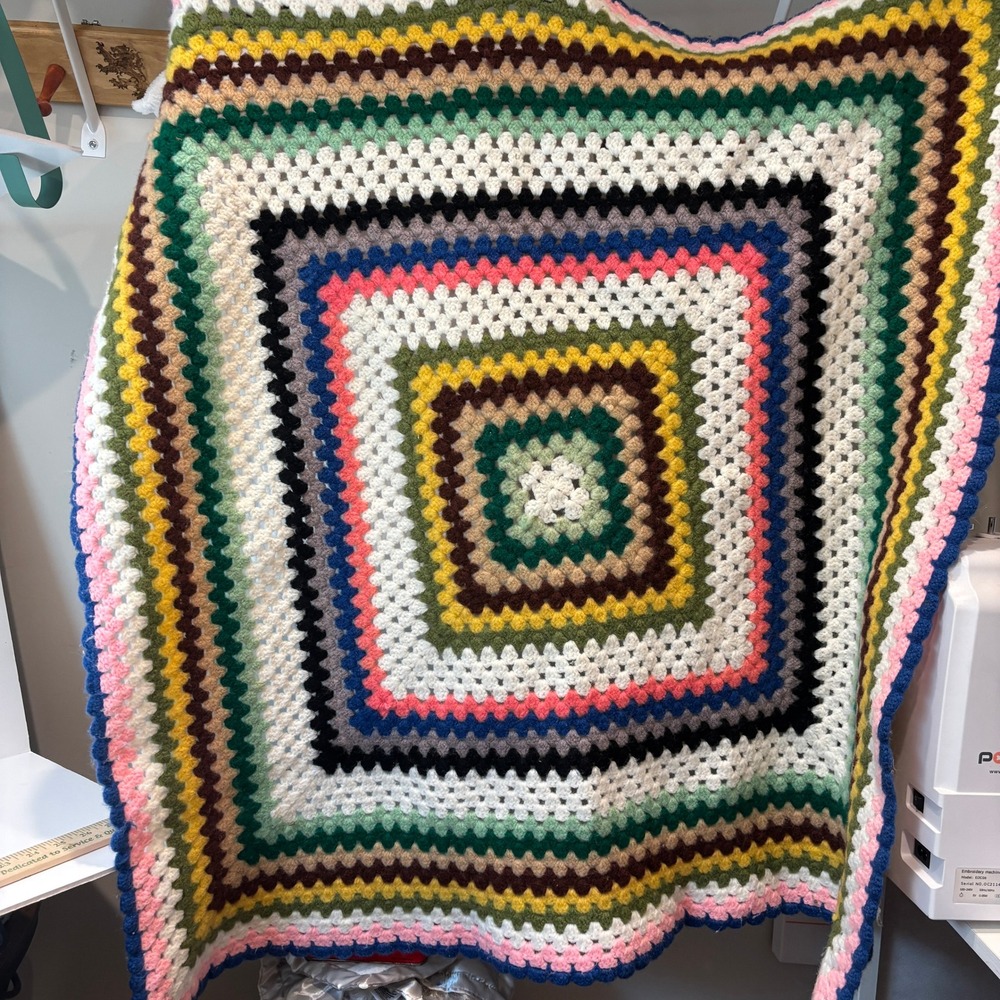 Vintage Handmade Crochet Granny Square Blanket Multi Color Scalloped Edge 40x40